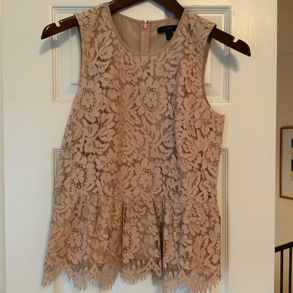 Full lace sleeveless blouse